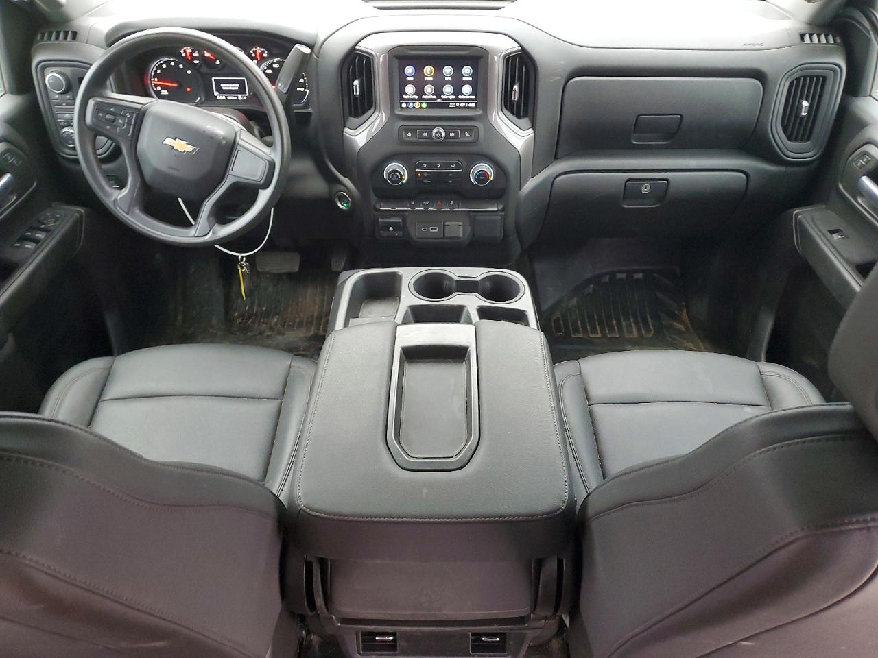 2024 CHEVROLET SILVERADO K2500 HEAVY DUTY photo 15