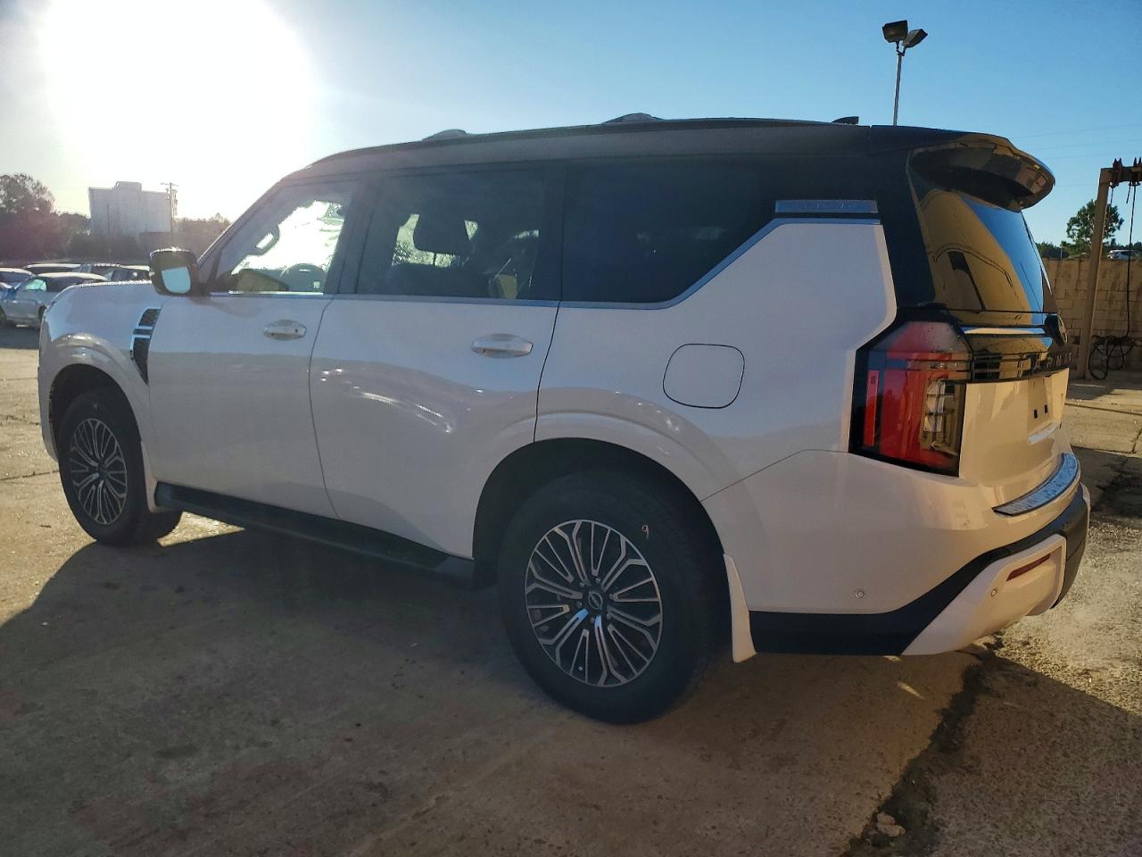 2025 NISSAN ARMADA PLATINUM photo 2