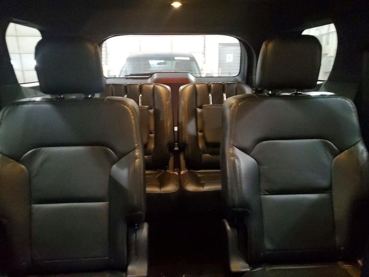 2016 FORD EXPLORER XLT photo 19