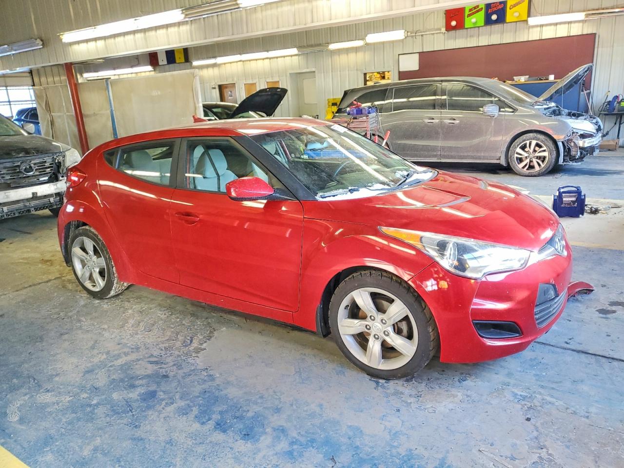 2013 HYUNDAI VELOSTER BASE photo 4