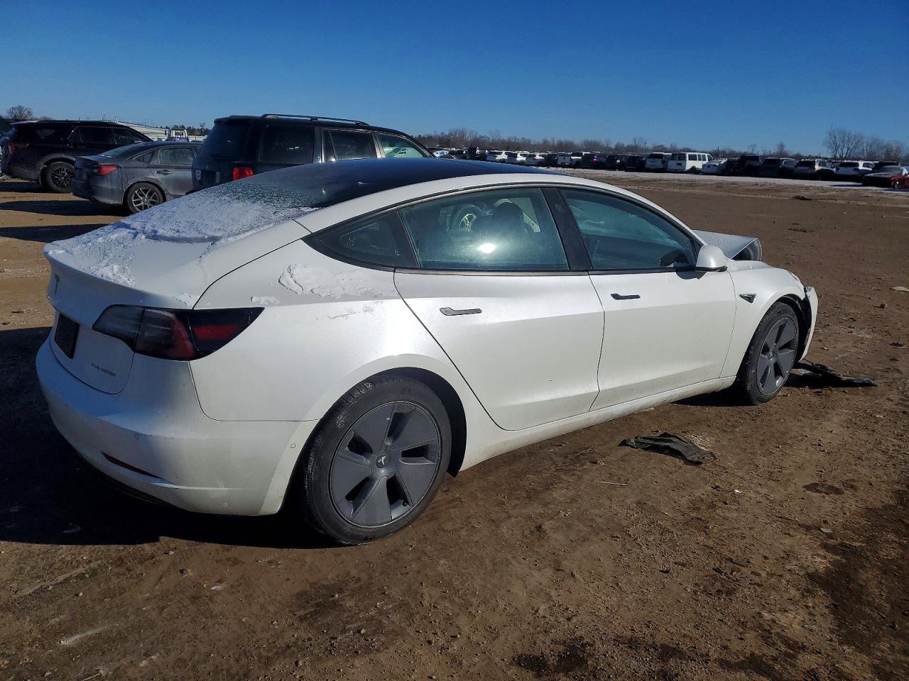 2022 TESLA MODEL 3 photo 3