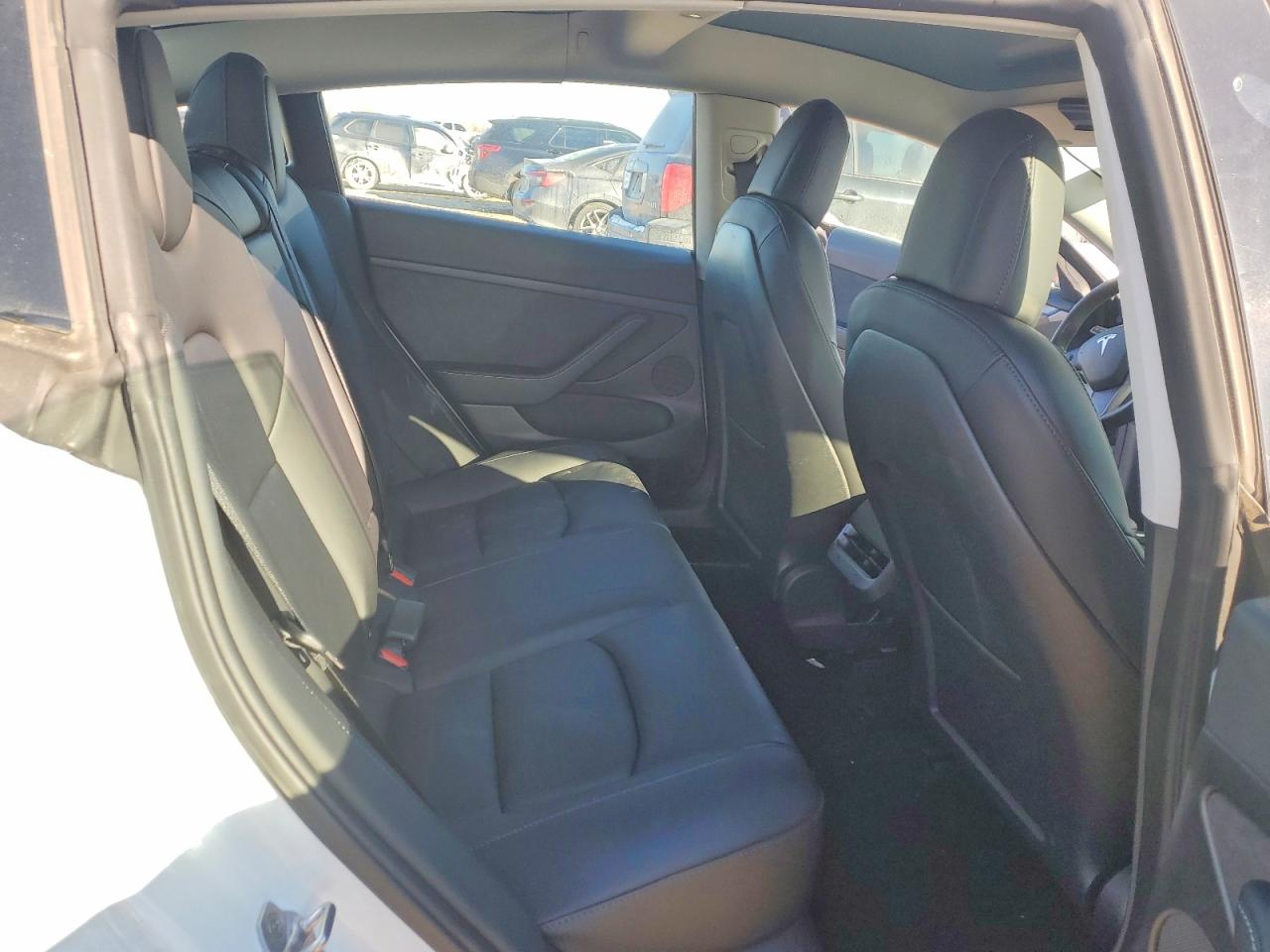 2022 TESLA MODEL 3 photo 10