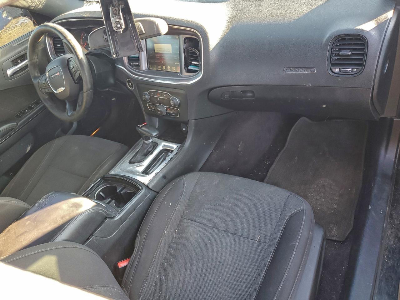 2016 DODGE CHARGER R/T photo 15