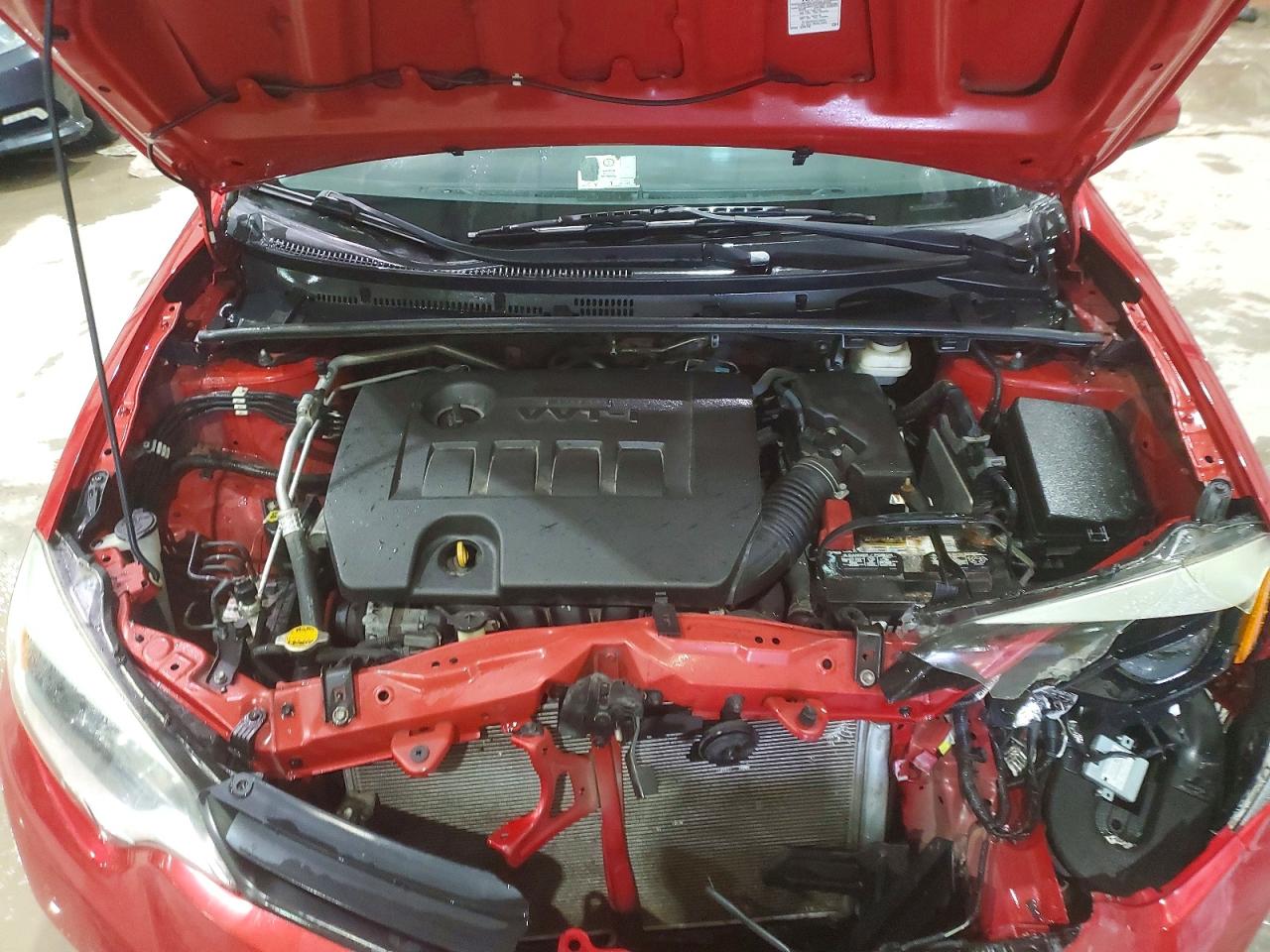 2014 TOYOTA COROLLA LE photo 31