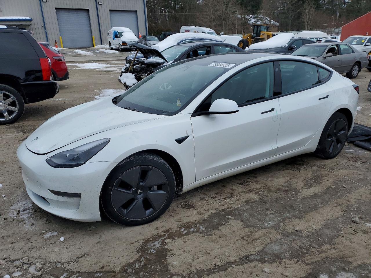 2021 TESLA MODEL 3