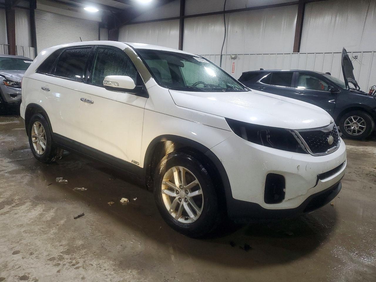 2015 KIA SORENTO LX photo 10