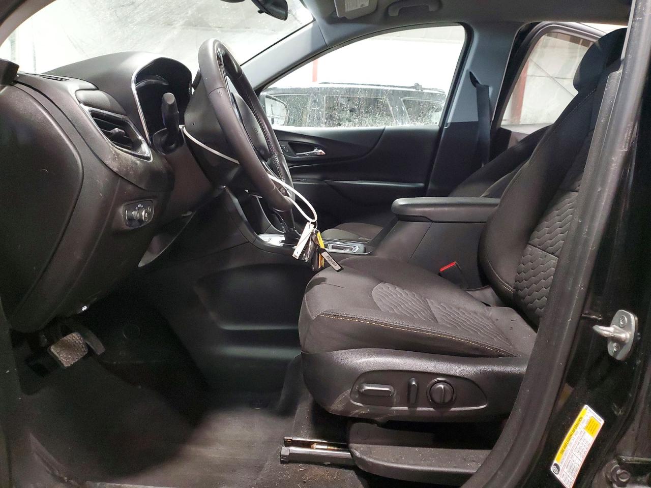 2020 CHEVROLET EQUINOX LT photo 13