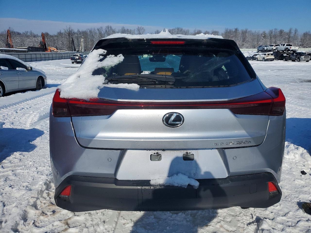 2023 LEXUS UX 250H PREMIUM photo 6