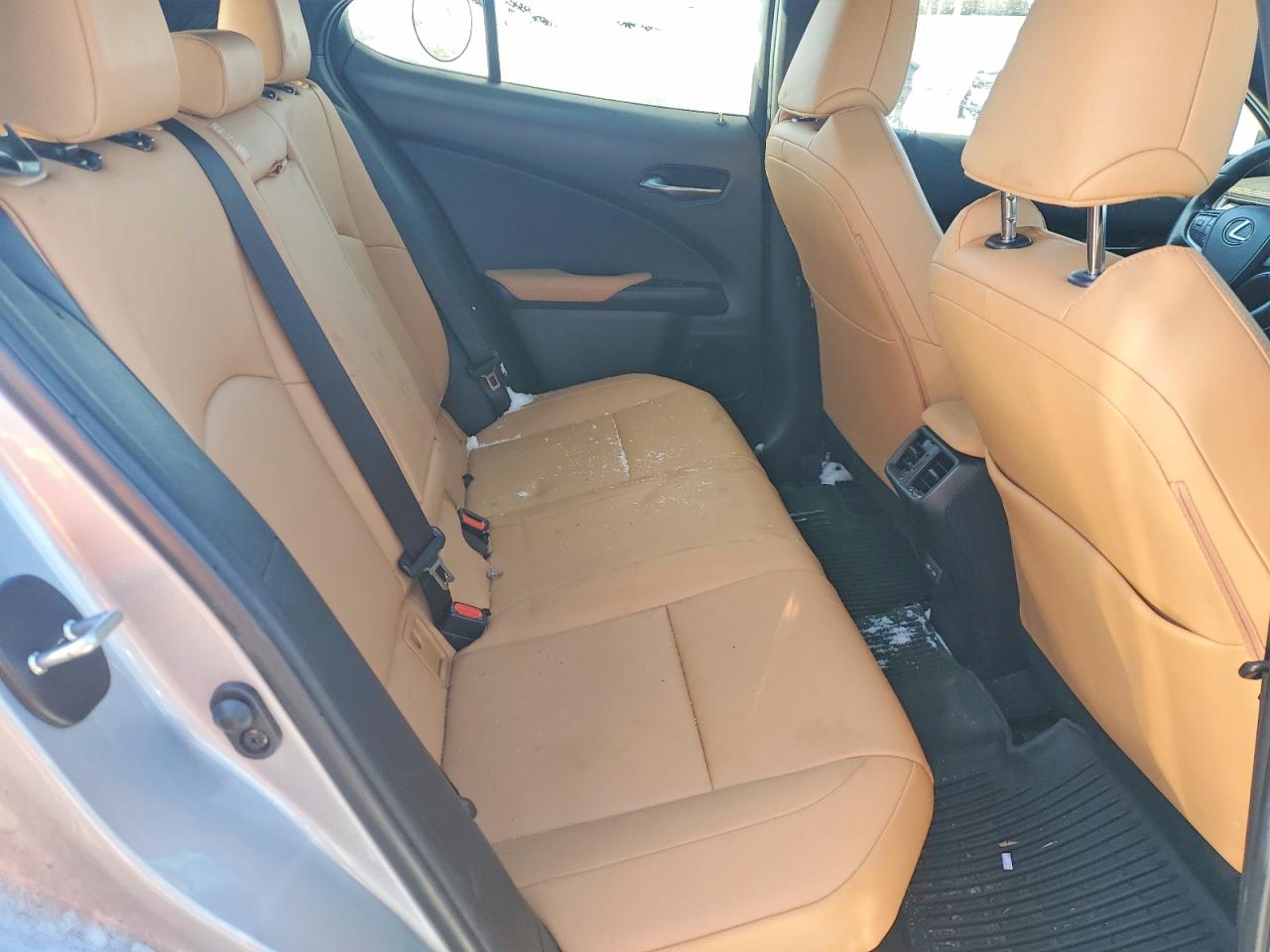 2023 LEXUS UX 250H PREMIUM photo 11