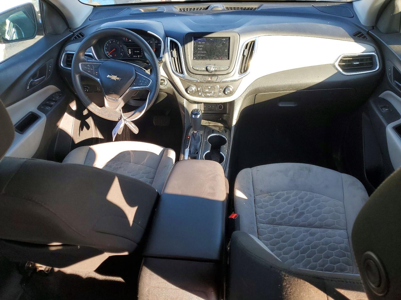 2020 CHEVROLET EQUINOX LS photo 22