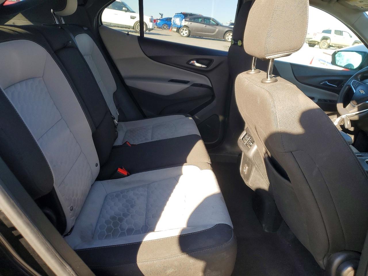 2020 CHEVROLET EQUINOX LS photo 31