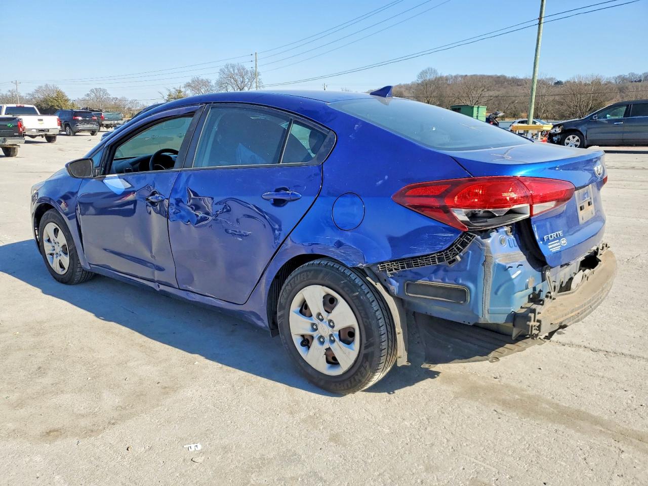 2017 KIA FORTE LX photo 3