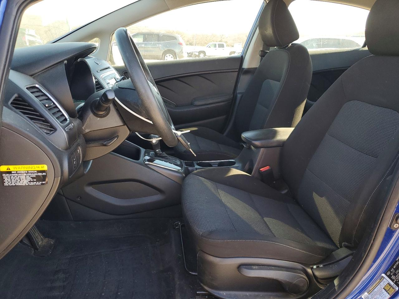 2017 KIA FORTE LX photo 13