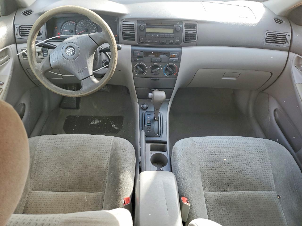 2007 TOYOTA COROLLA CE photo 8