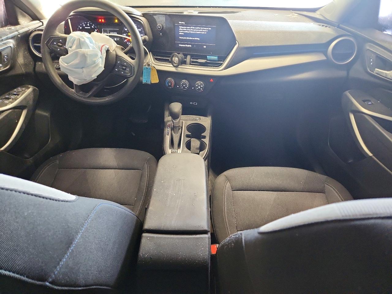 2025 CHEVROLET TRAX LS photo 22