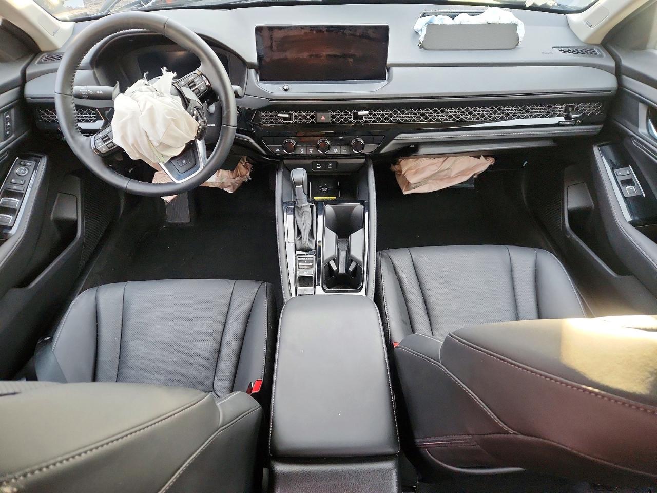 2025 HONDA ACCORD TOURING HYBRID photo 8