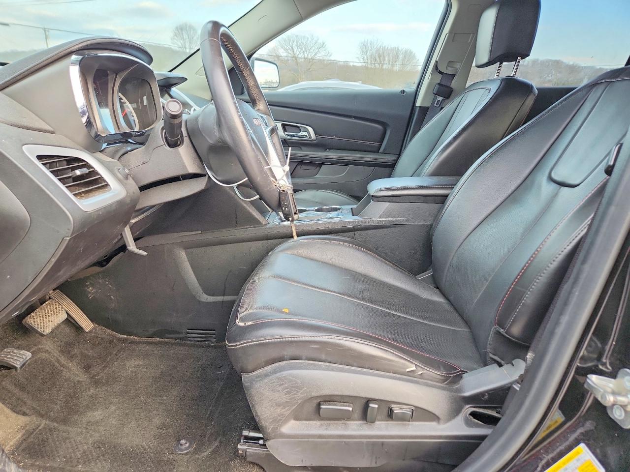 2017 GMC TERRAIN SLT photo 13