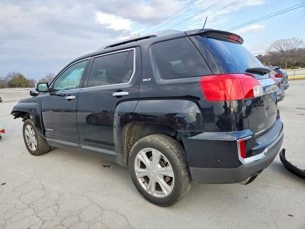 2017 GMC TERRAIN SLT photo 3