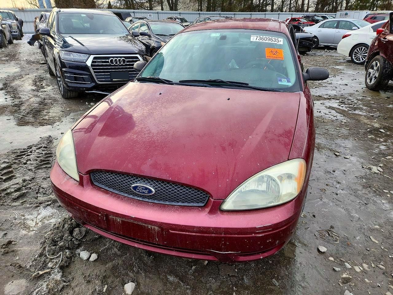 2004 FORD TAURUS SE photo 5