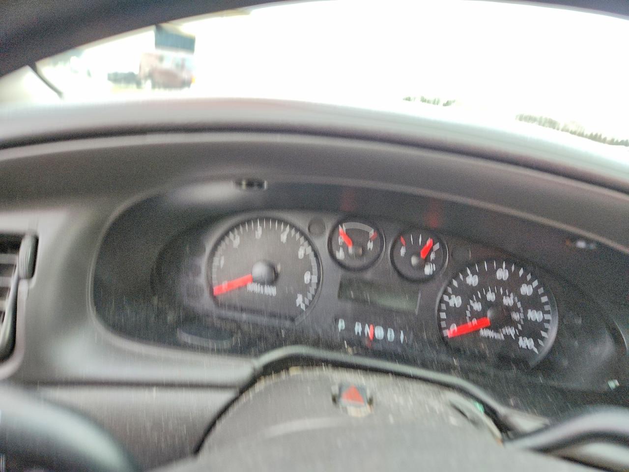 2004 FORD TAURUS SE photo 9