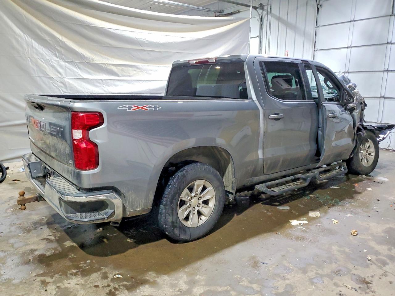 2020 CHEVROLET SILVERADO K1500 LT photo 3