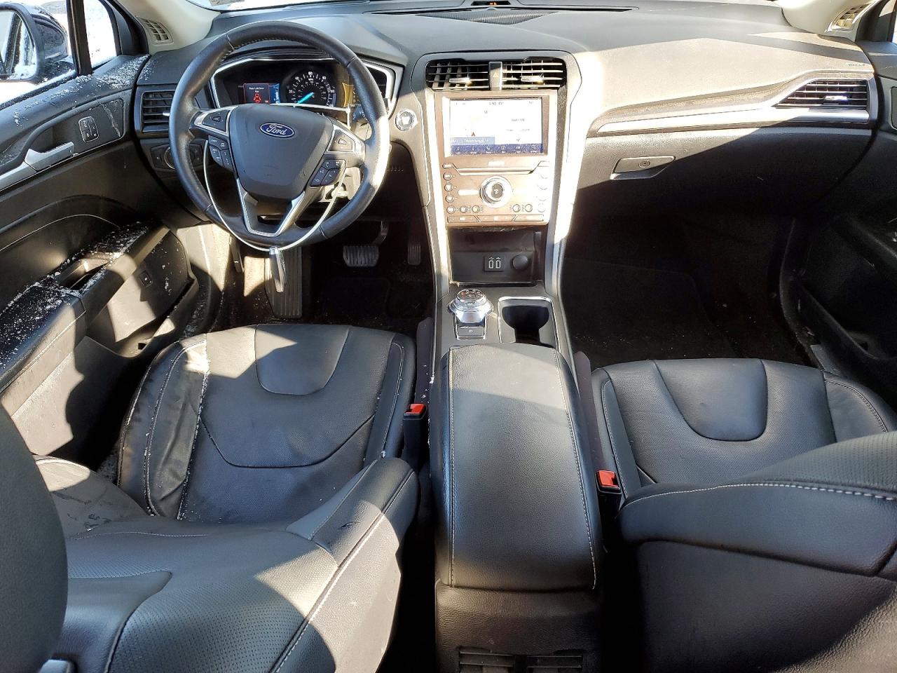 2020 FORD FUSION TITANIUM photo 8