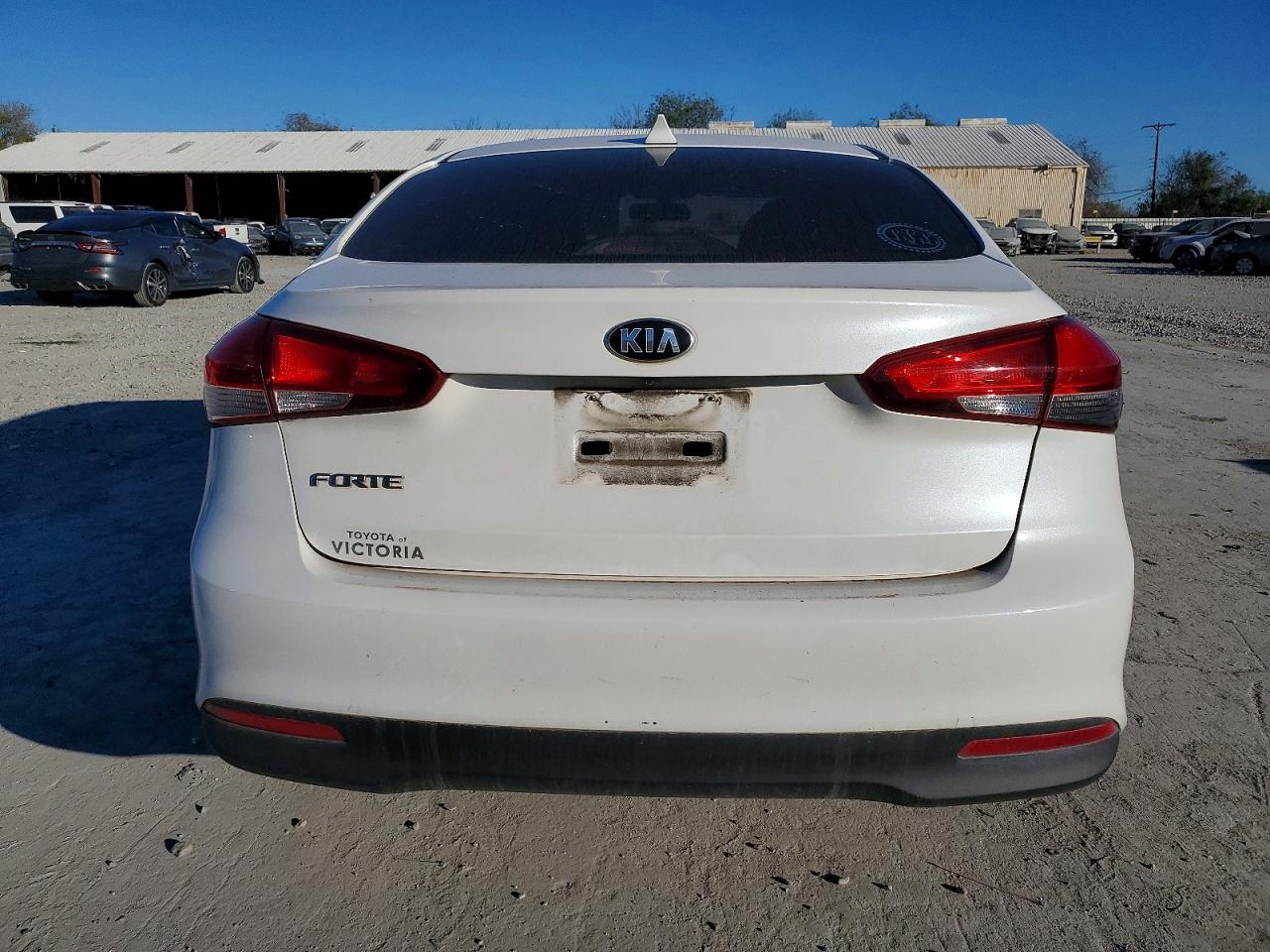 2018 KIA FORTE LX photo 16