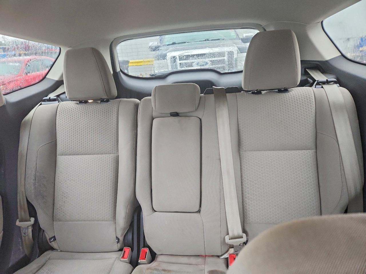 2017 FORD ESCAPE SE photo 10