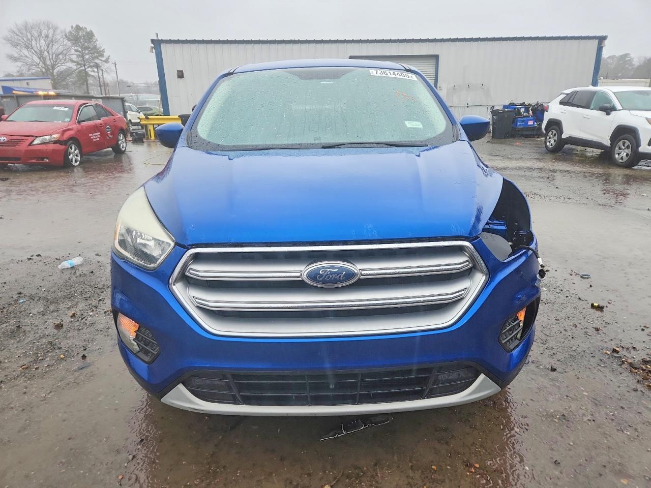 2017 FORD ESCAPE SE photo 5