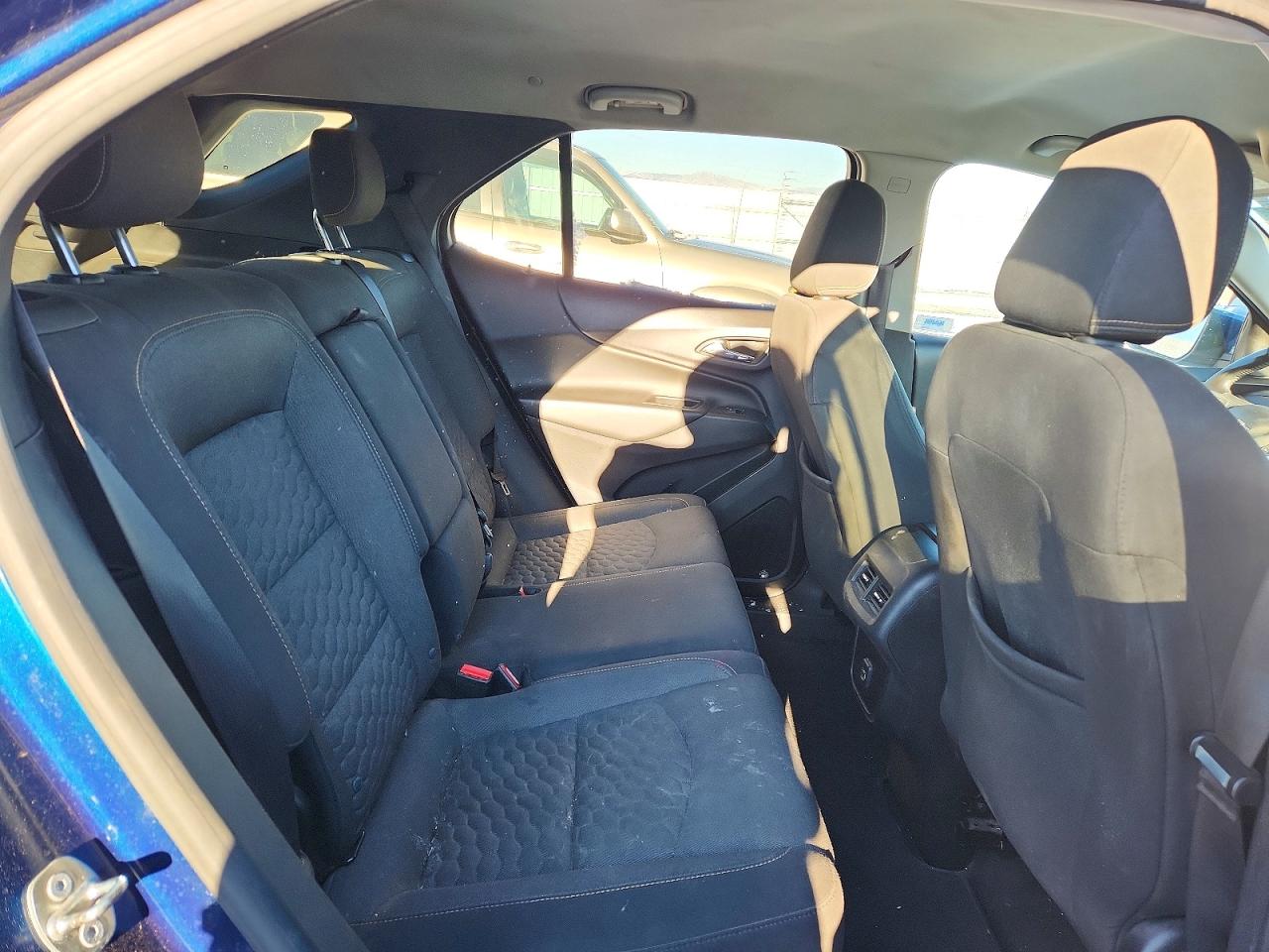 2019 CHEVROLET EQUINOX photo 31