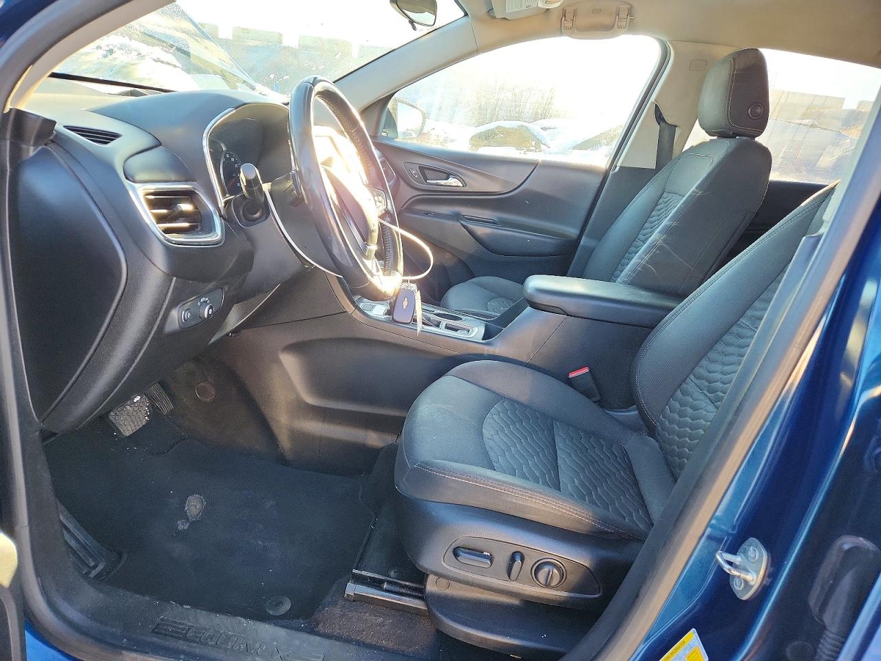 2019 CHEVROLET EQUINOX photo 19