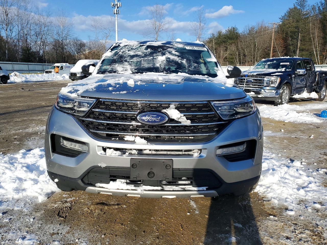 2020 FORD EXPLORER XLT photo 9