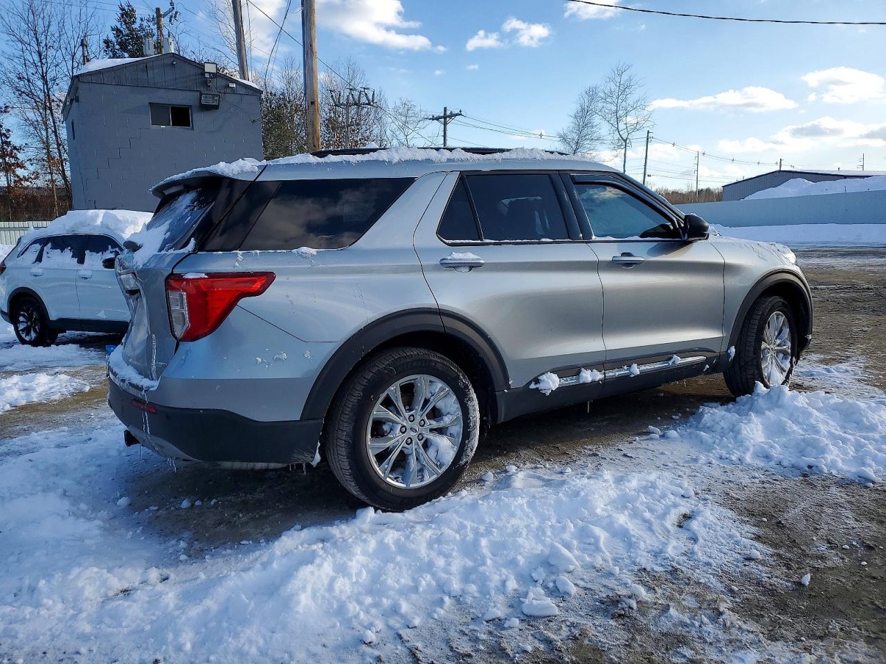 2020 FORD EXPLORER XLT photo 5