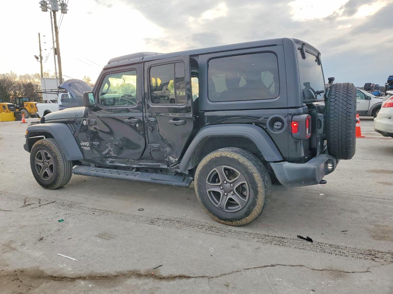 2019 JEEP WRANGLER UNLIMITED SPORT photo 3