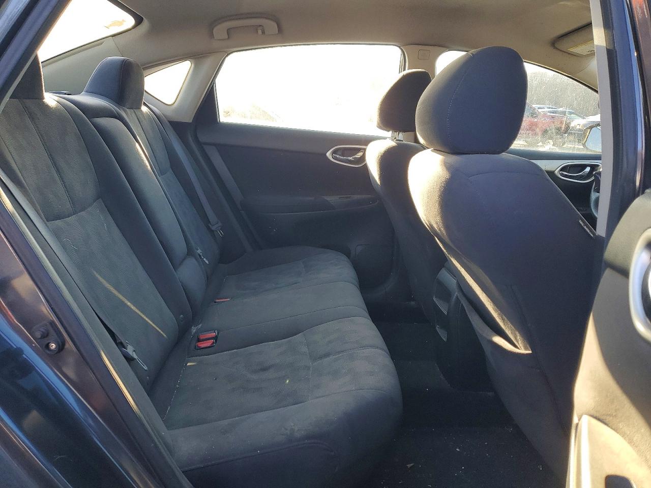 2013 NISSAN SENTRA S photo 10