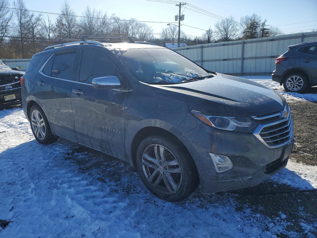2018 CHEVROLET EQUINOX PREMIER photo 10