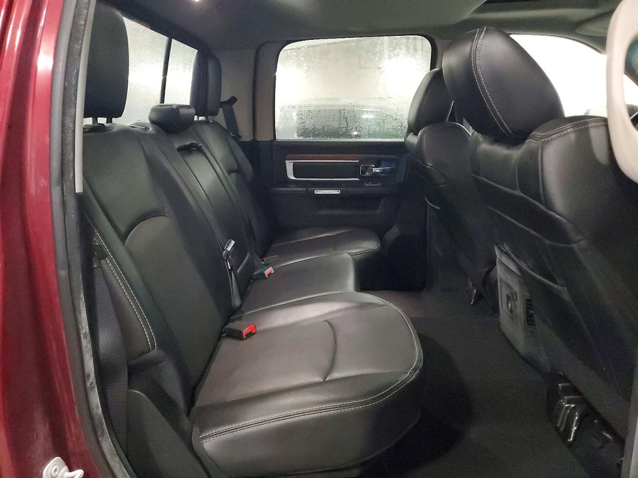 2017 RAM 1500 LARAMIE photo 19