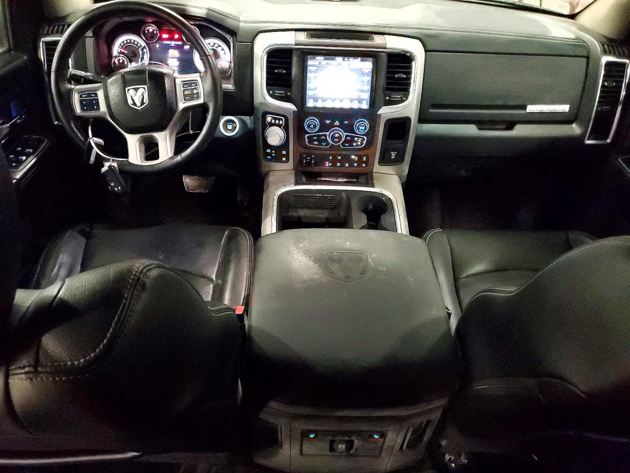 2017 RAM 1500 LARAMIE photo 15