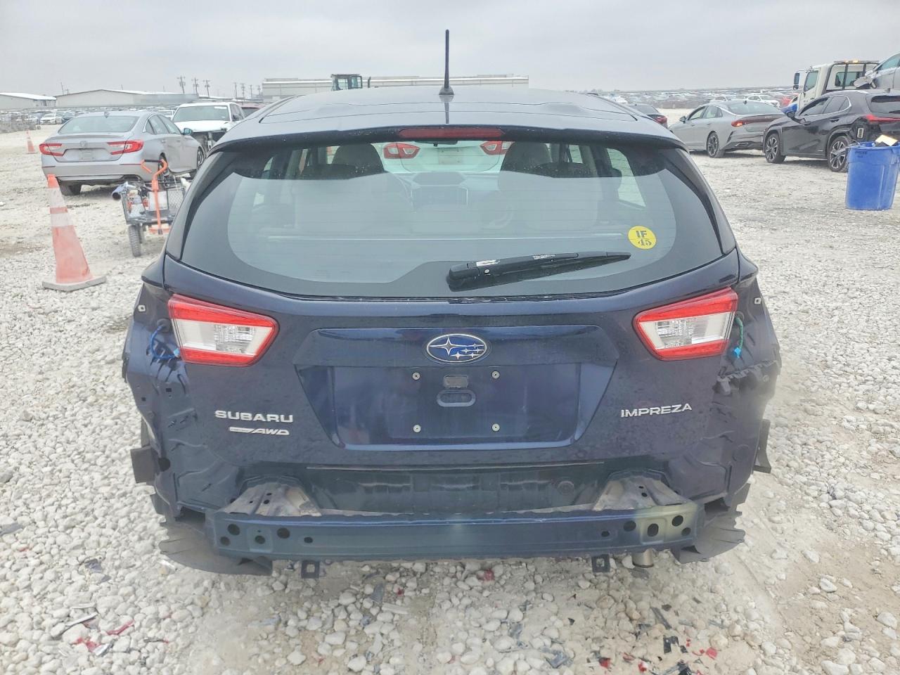 2019 SUBARU IMPREZA photo 6
