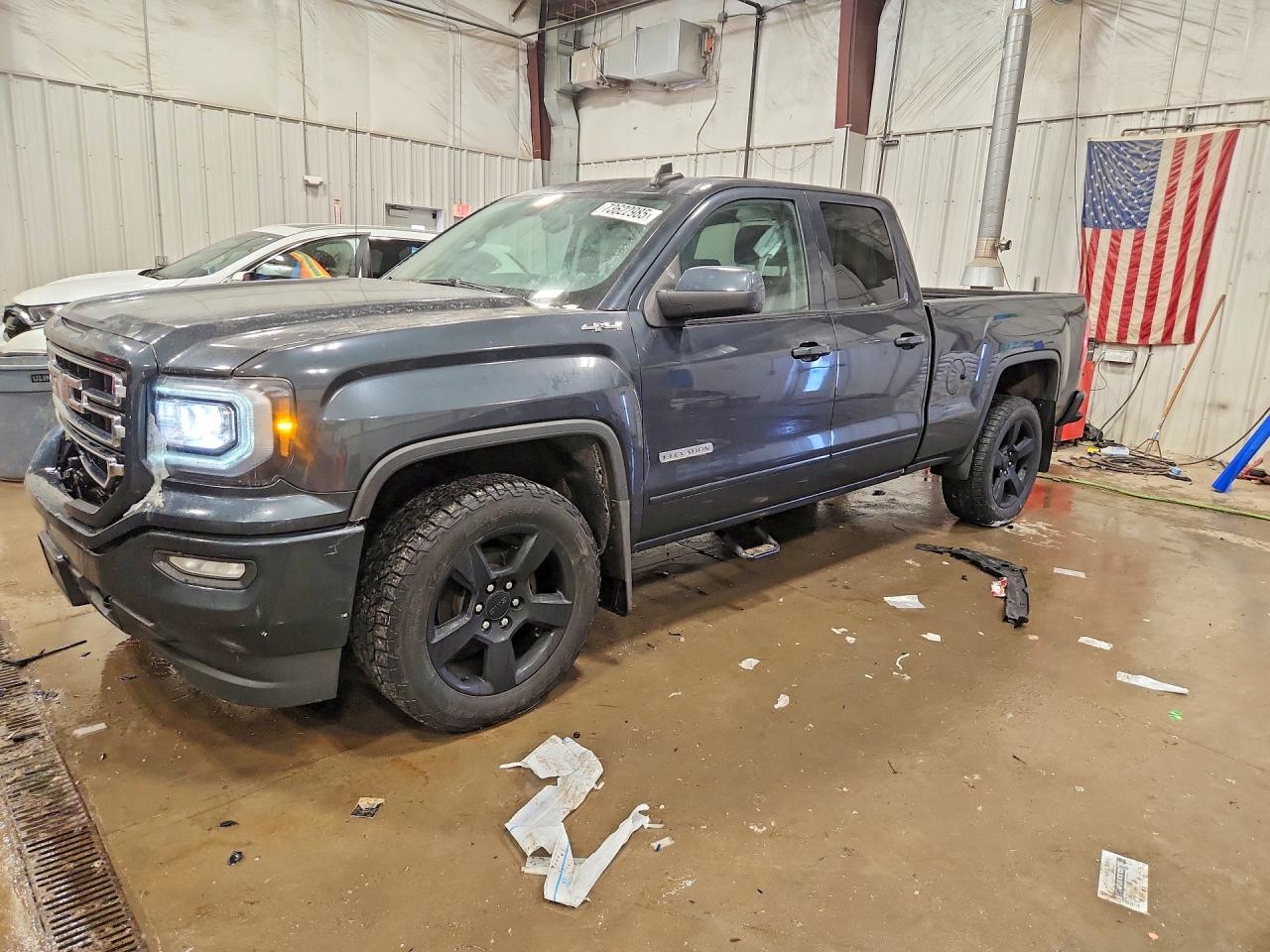 2017 GMC SIERRA
