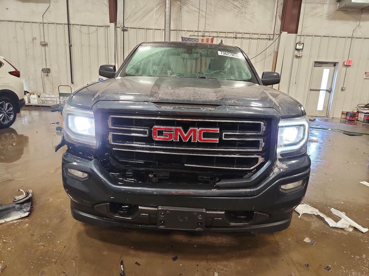 2017 GMC SIERRA K1500 photo 5