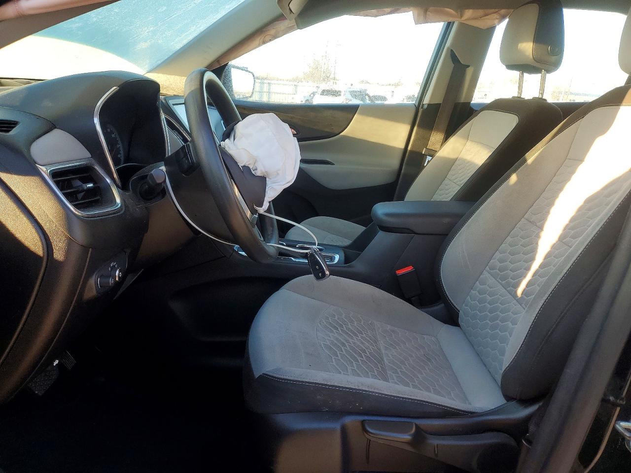 2018 CHEVROLET EQUINOX LS photo 13