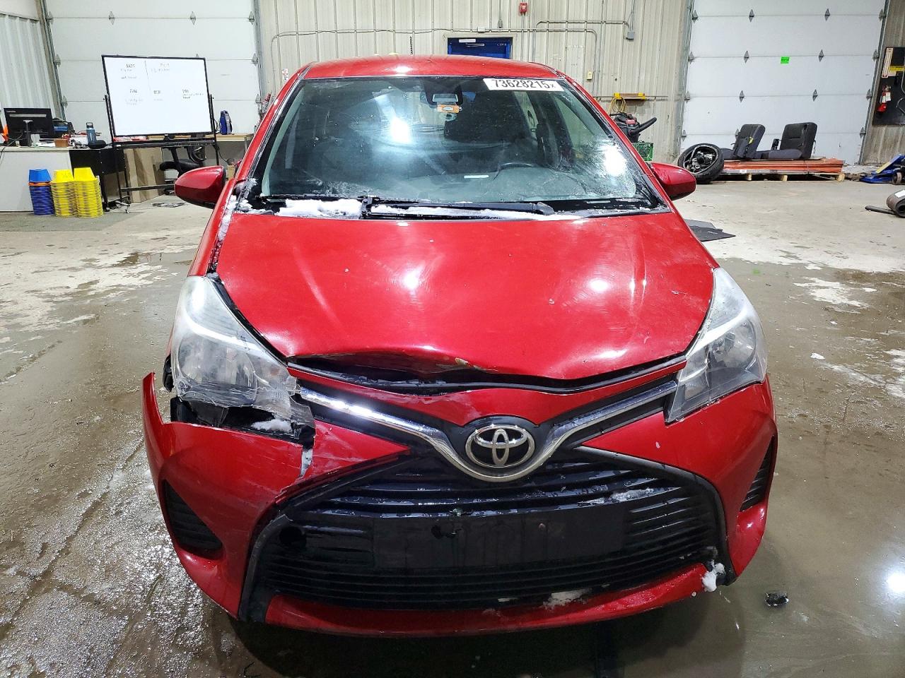 2017 TOYOTA YARIS 5-DOOR L photo 9