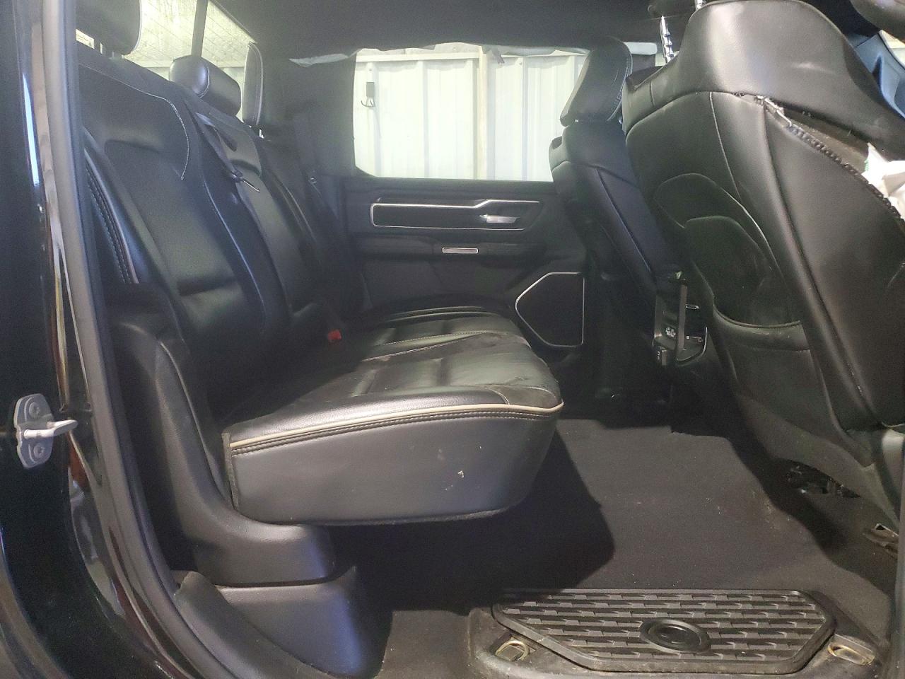 2019 RAM 1500 LARAMIE photo 10