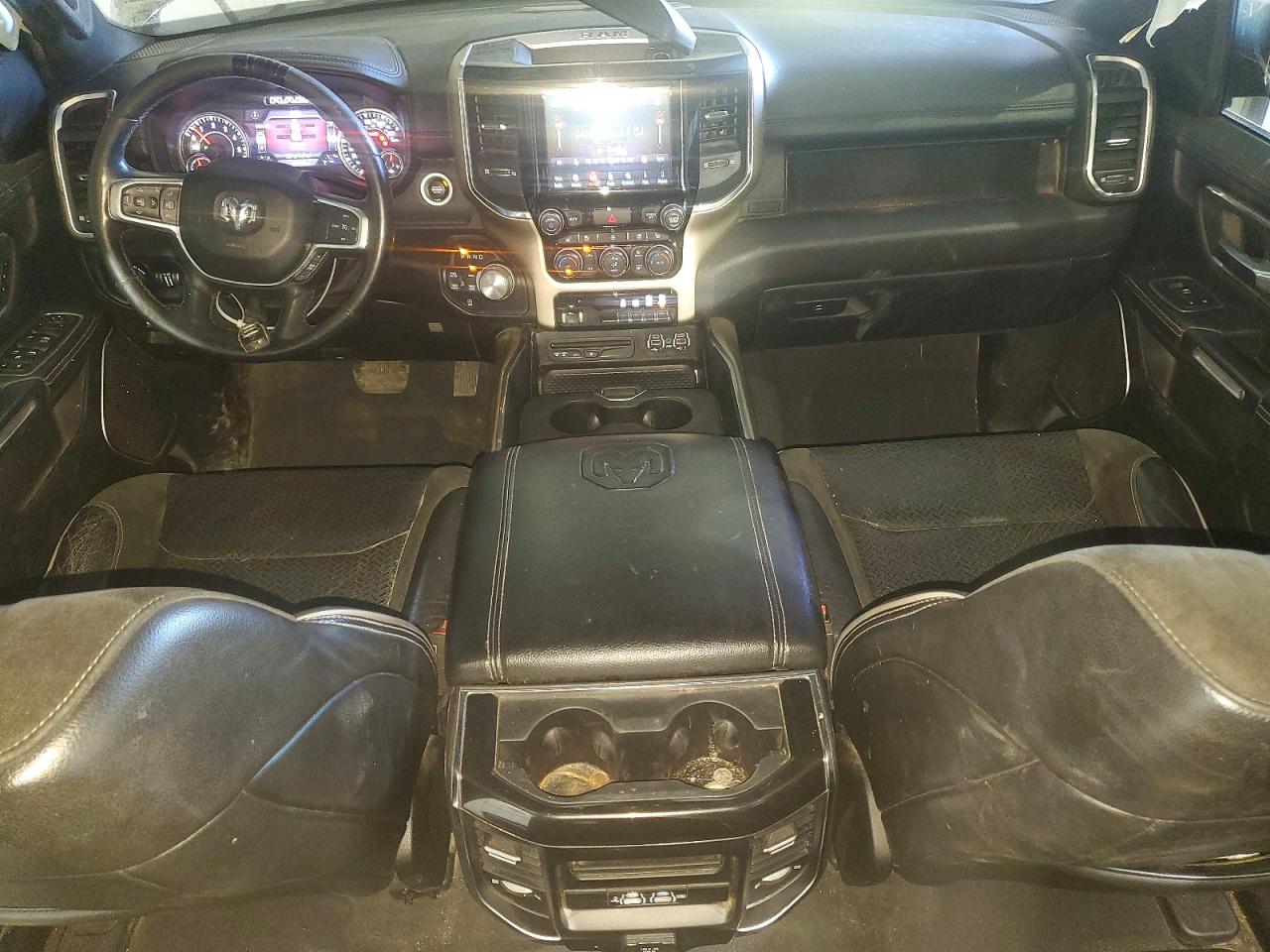 2019 RAM 1500 LARAMIE photo 8