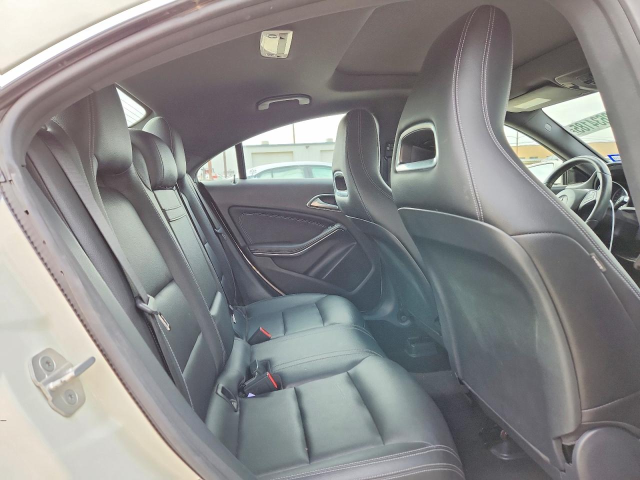 2018 MERCEDES-BENZ CLA 250 photo 10