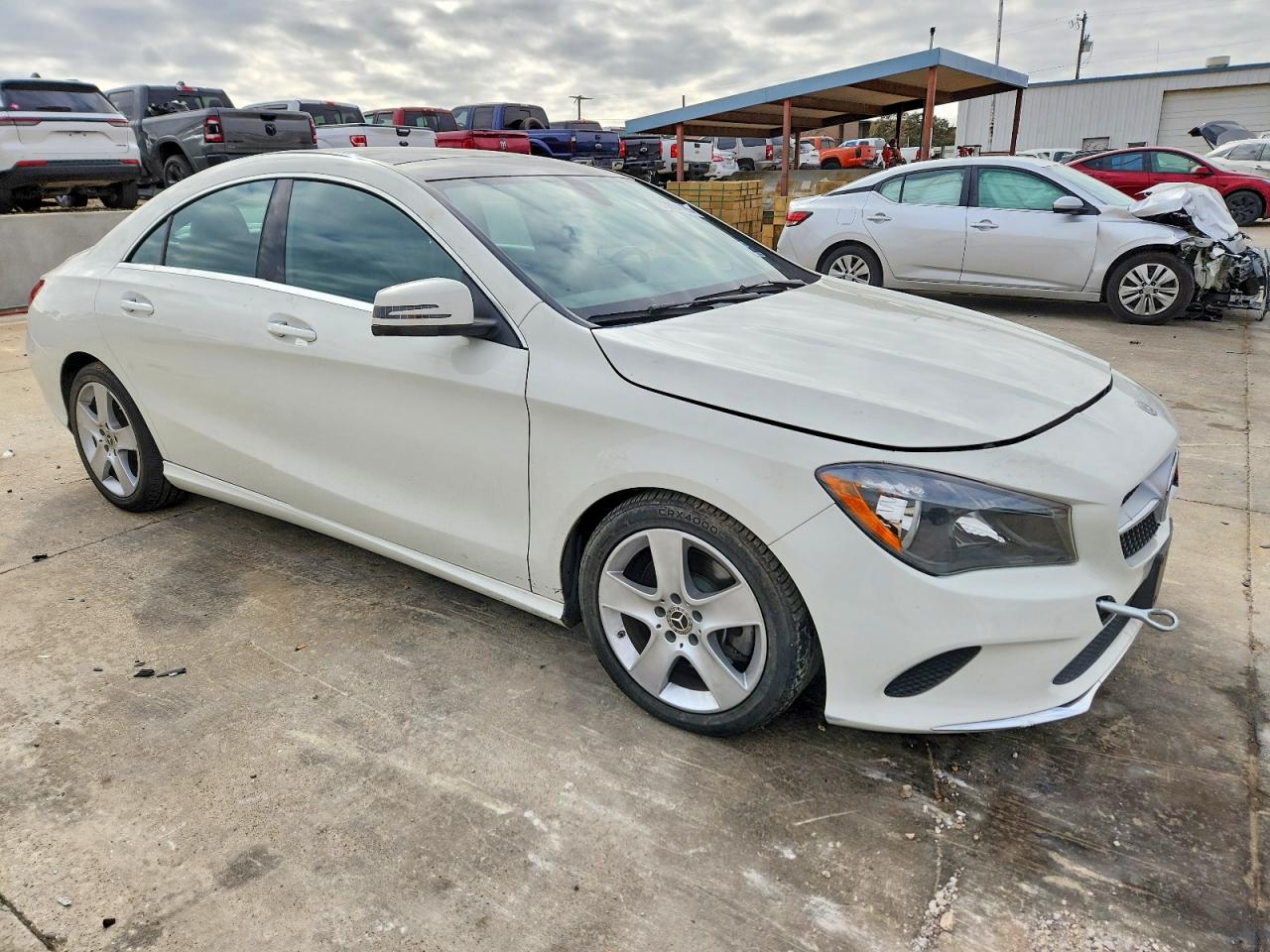 2018 MERCEDES-BENZ CLA 250 photo 4
