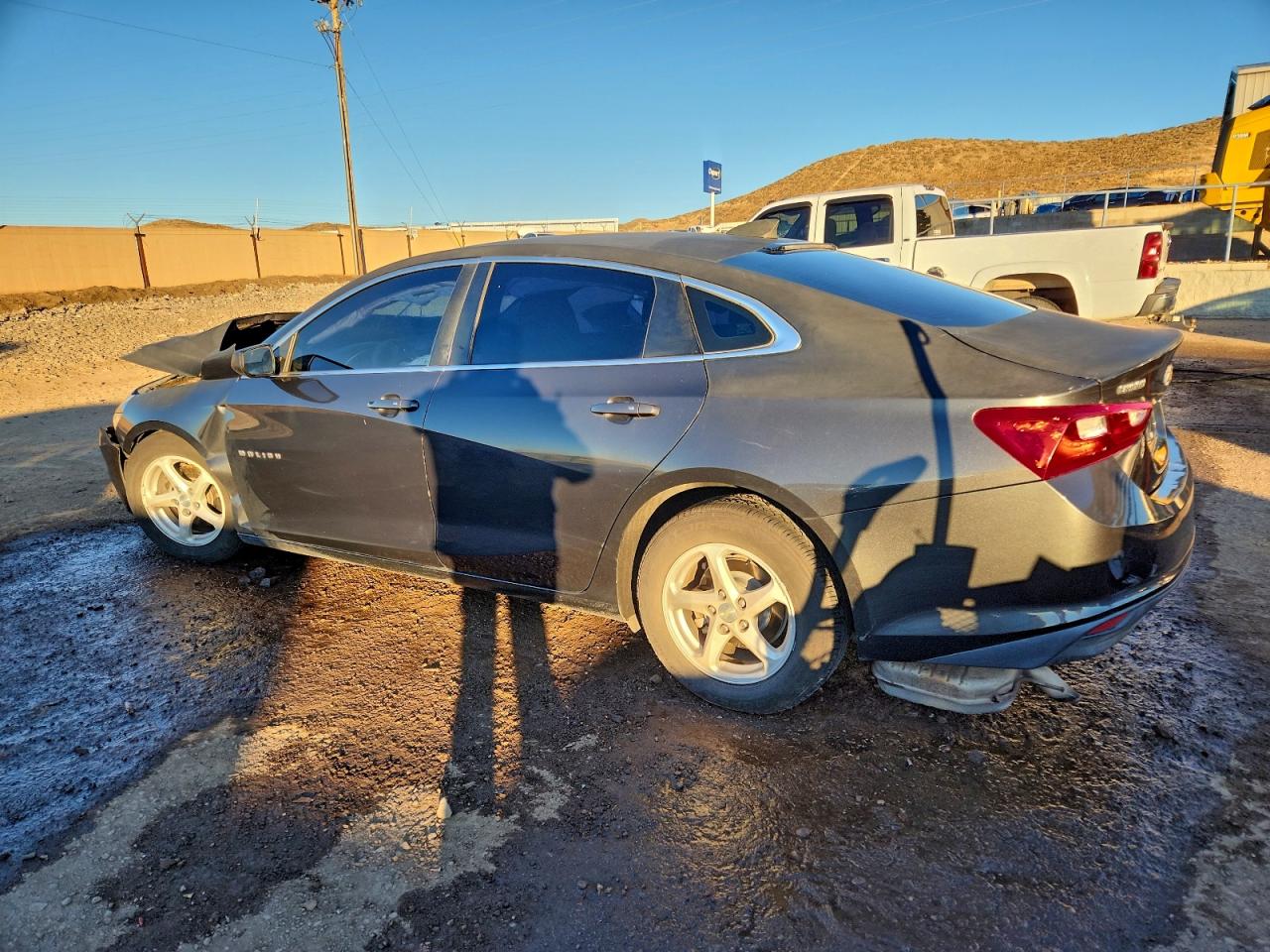 2017 CHEVROLET MALIBU LS photo 2