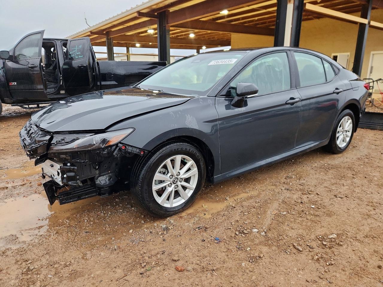 2025 TOYOTA CAMRY
