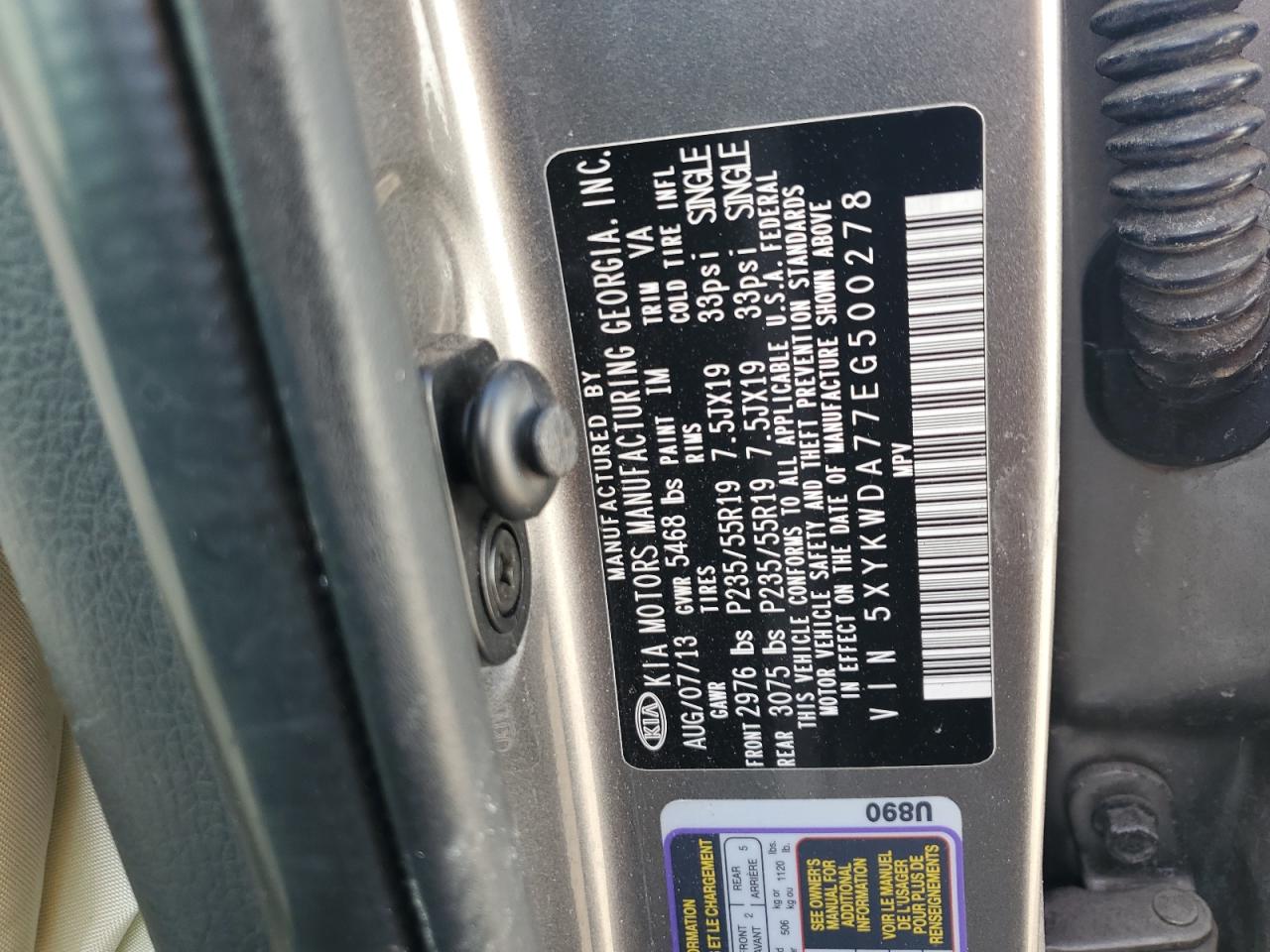 2014 KIA SORENTO photo 23